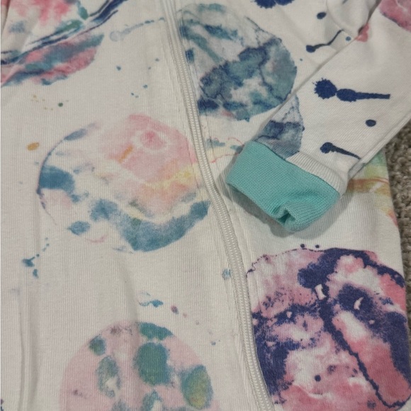 Burt’s Bees Baby Organic Cotton Footed Sleeper galaxy planets– Size 3-6 Months - Picture 11 of 11